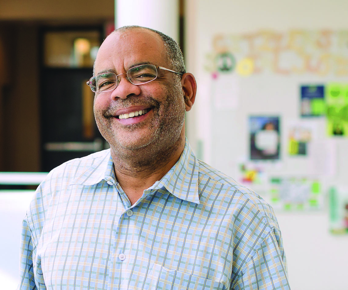 University of Calgary Faculty of Social Work professor David Este is the recipient of the 2019 Canadian Association of University Teachers Lee Lorch Award.