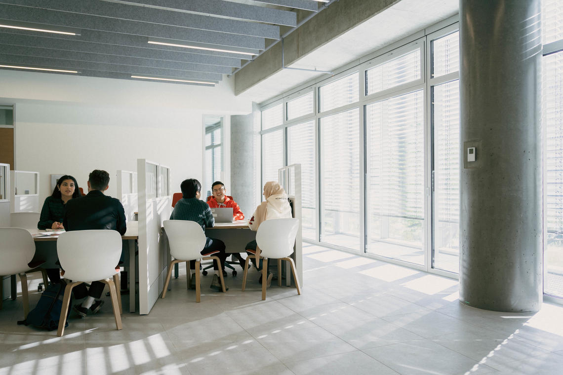 The second floor is home to Enrolment Services, including the Registrar’s Office, student advisors and the new Prospective Students Hub. 