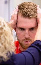 The University of Calgary will lead a network of Canadian concussion researchers to get cutting edge research on concussion to Canadians, faster.