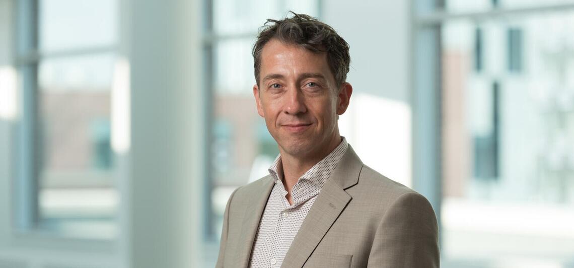 Headshot of Dr. Shane Sinclair